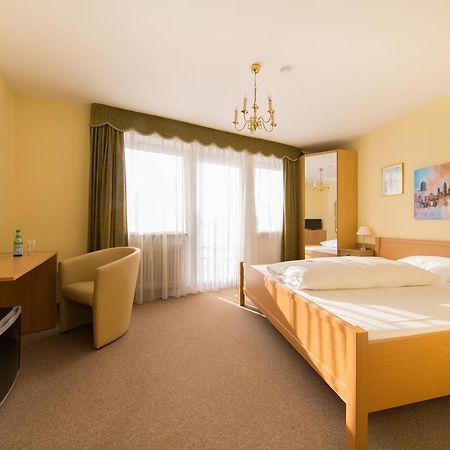 Hotel Simon Gauting Eksteriør billede