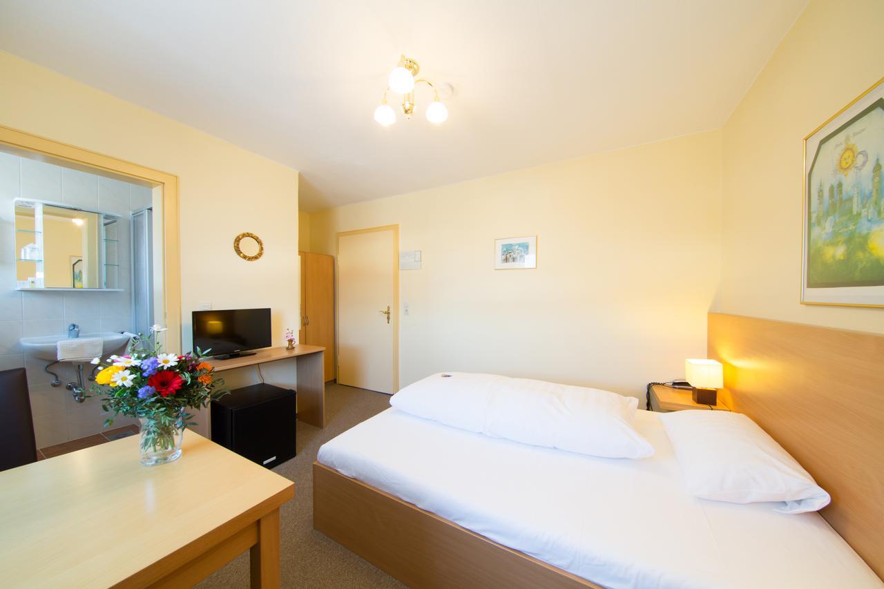 Hotel Simon Gauting Eksteriør billede